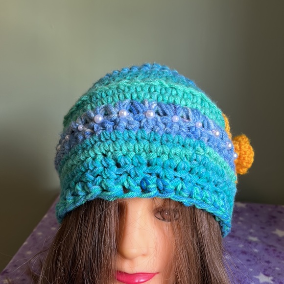 Crochet daffodil newsboy baseball hat medium acrylic yarn new - Picture 8 of 11